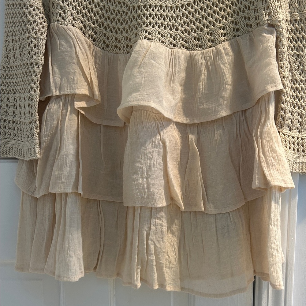 Entro Beige Crochet Layered Tunic - Picture 4 of 8